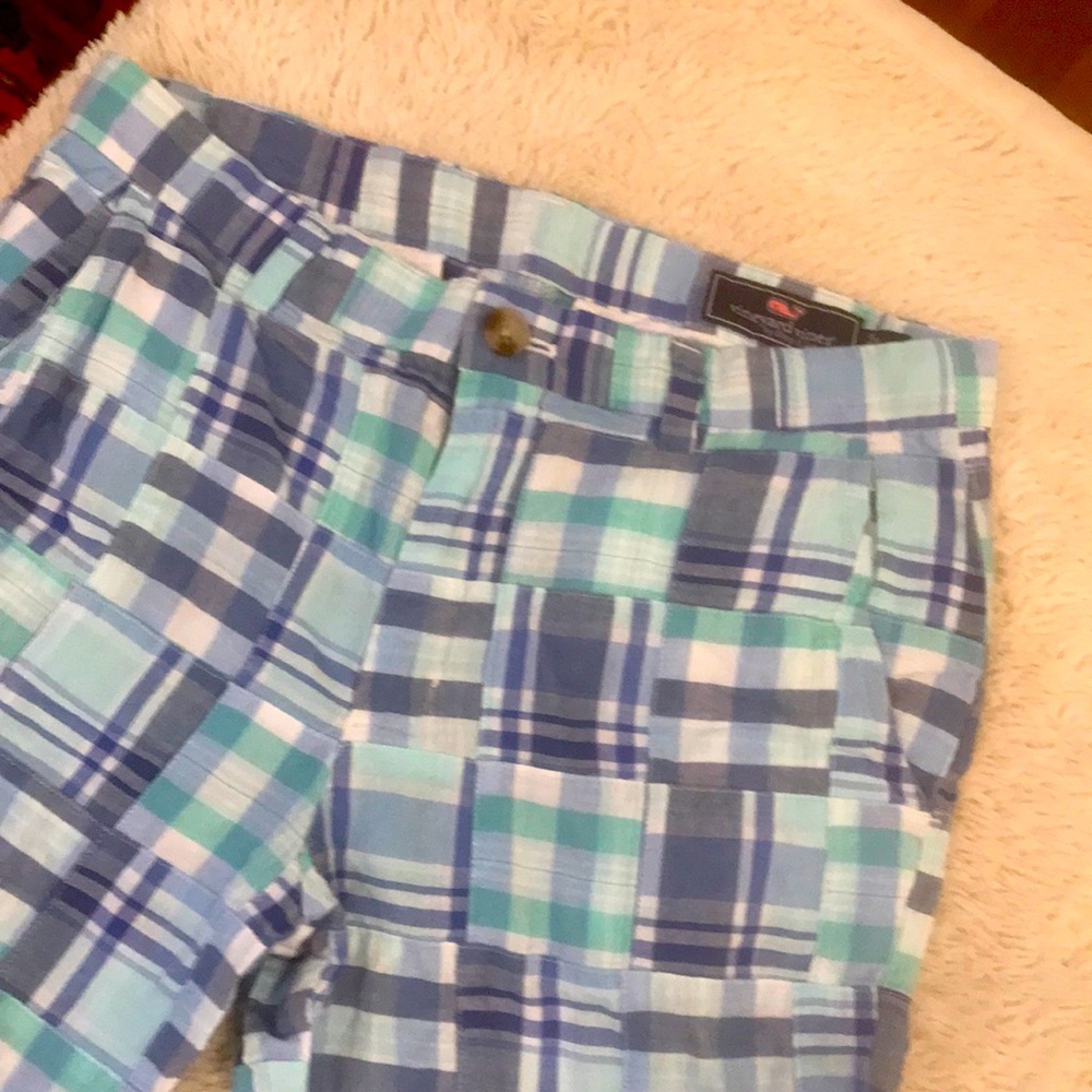 Vineyard vines boys size 16 shorts patchwork plaid. Perfect condition.